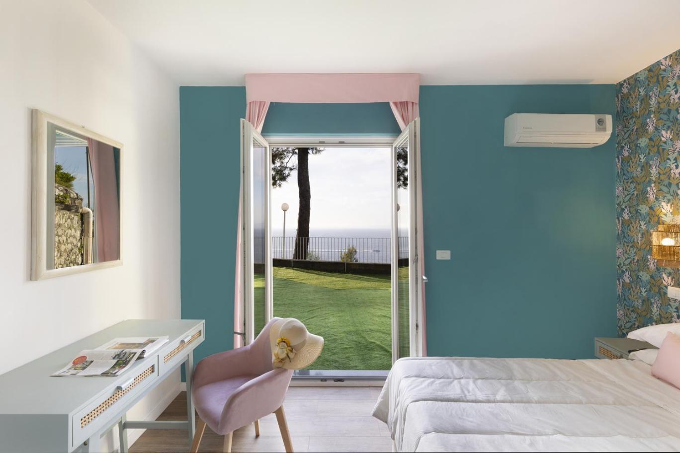 Hotel Villa Lubrense Sorrento มัสซาลูเบรนเซ ภายนอก รูปภาพ
